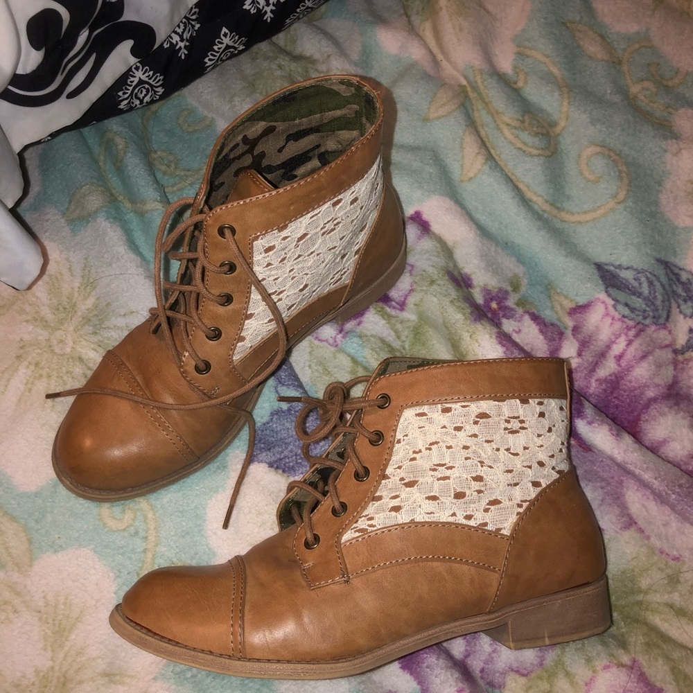 booties with lace